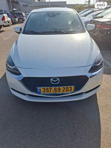 מודעת רכב מאזדה 2