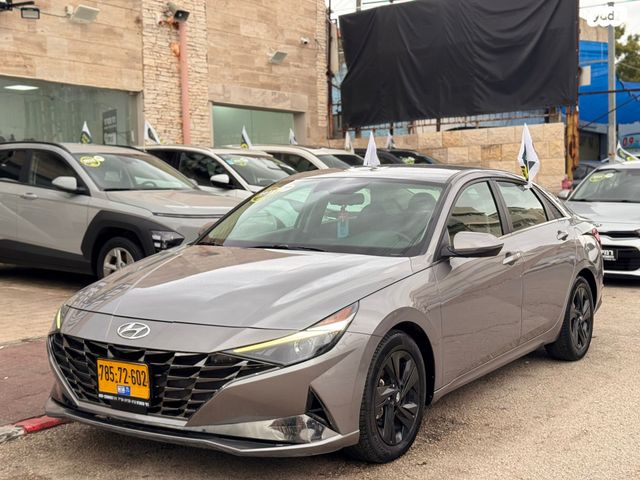 מודעת רכב יונדאי אלנטרה