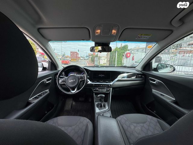 קיה נירו פלוס