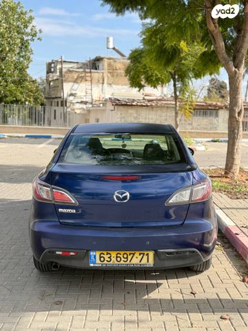 מאזדה 3