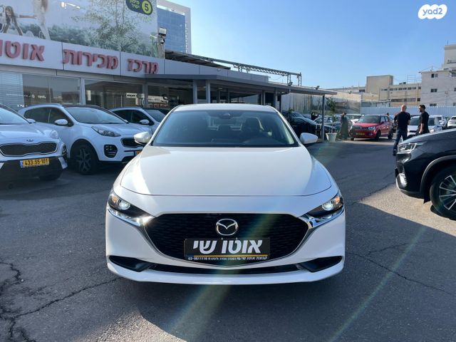 מאזדה 3