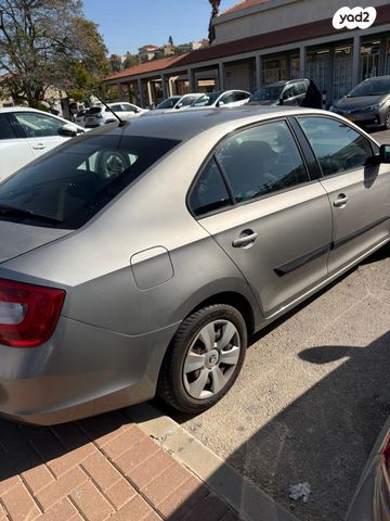 סקודה ראפיד