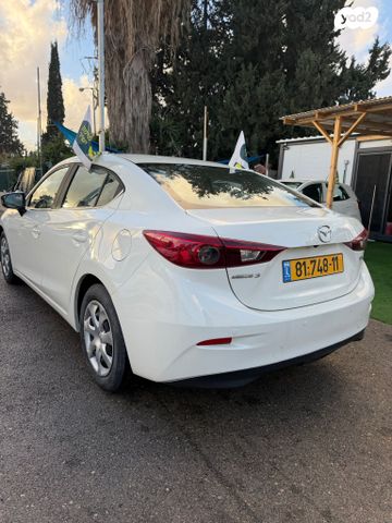 מאזדה 3