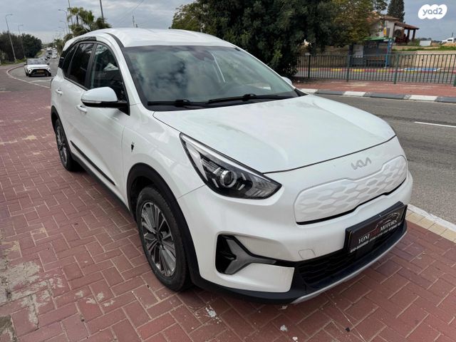 קיה נירו פלוס