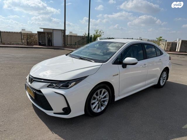 מודעת רכב טויוטה קורולה