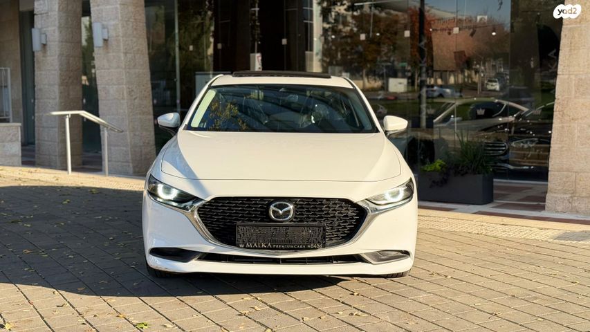 מודעת רכב מאזדה 3