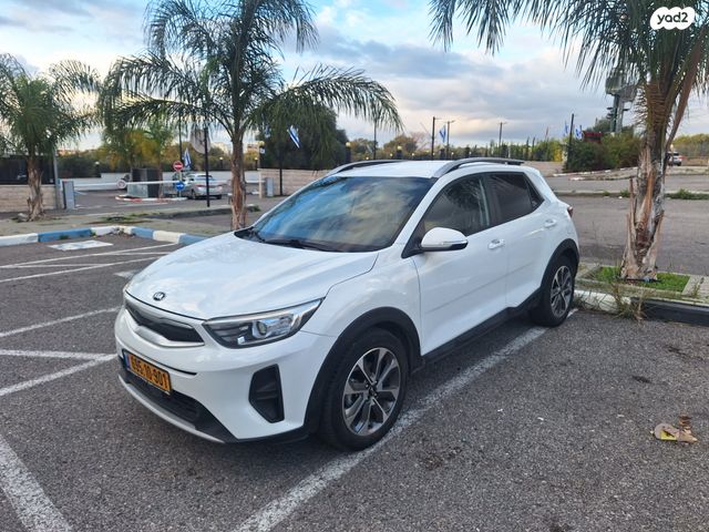 מודעת רכב קיה סטוניק 2