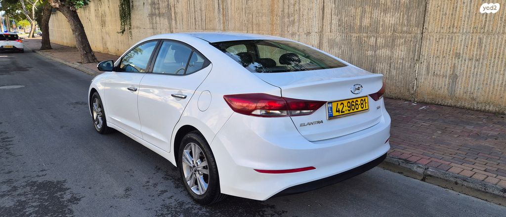 יונדאי אלנטרה