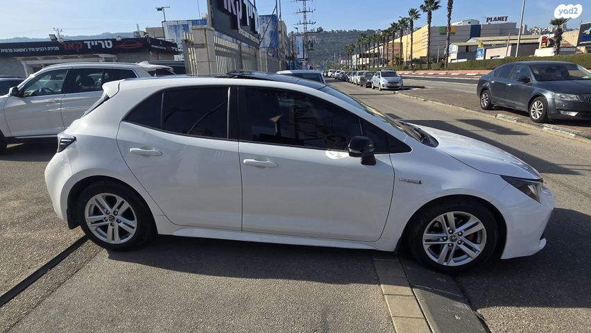 מודעת רכב טויוטה קורולה