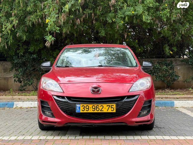 מאזדה 3