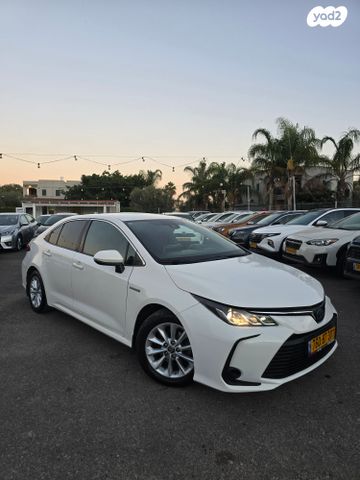 מודעת רכב טויוטה קורולה