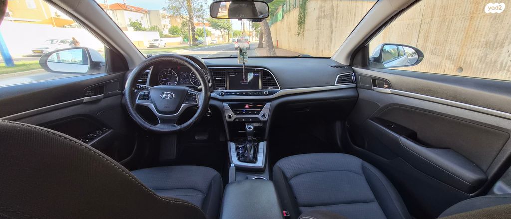 יונדאי אלנטרה