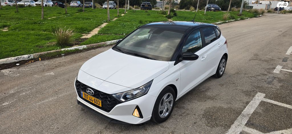 מודעת רכב יונדאי i20