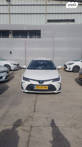 מודעת רכב טויוטה קורולה