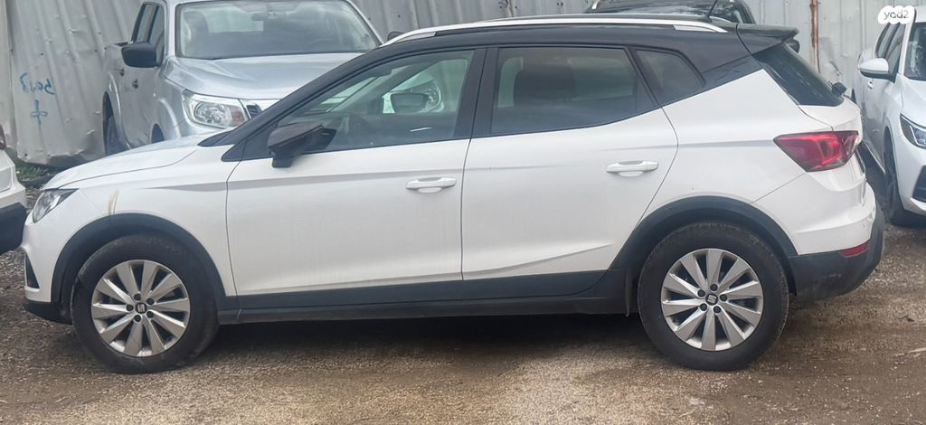 מודעת רכב סיאט ארונה