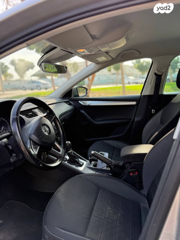 סקודה אוקטביה 