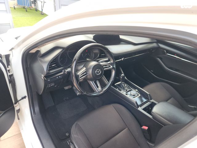 מודעת רכב מאזדה 3 2