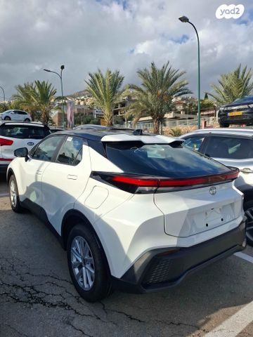 טויוטה C-HR