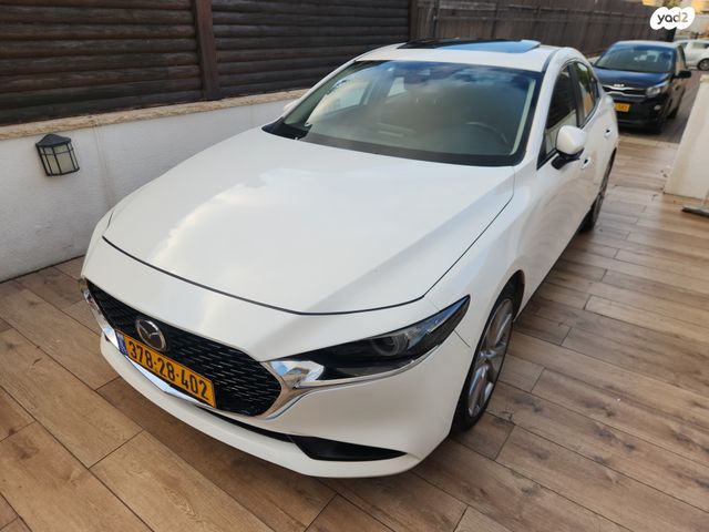 מודעת רכב מאזדה 3 1