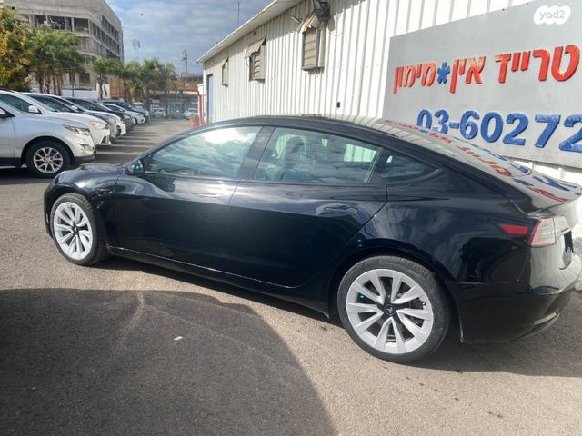 טסלה מודל 3