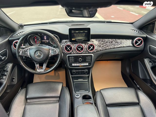 מרצדס-בנץ CLA