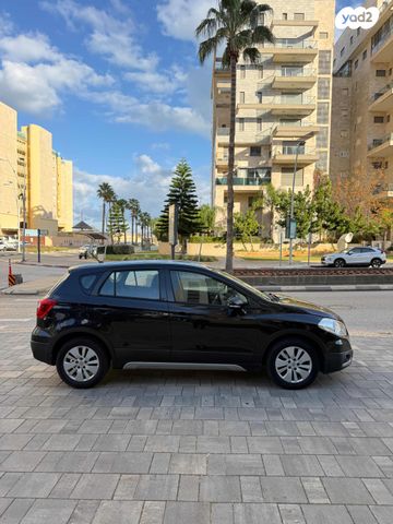 סוזוקי קרוסאובר