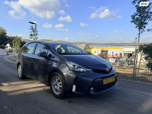 מודעת רכב טויוטה פריוס פלוס