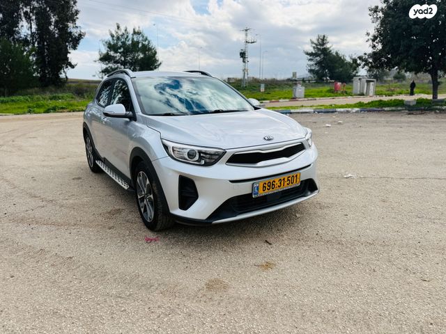 מודעת רכב קיה סטוניק