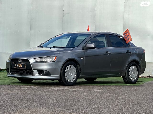 מיצובישי לנסר