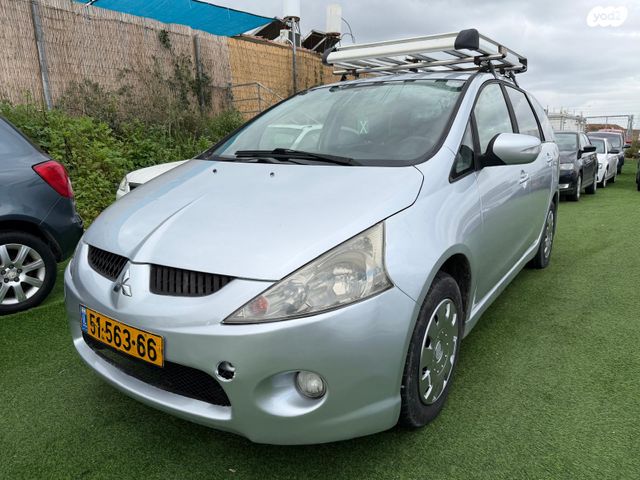 מיצובישי גרנדיס