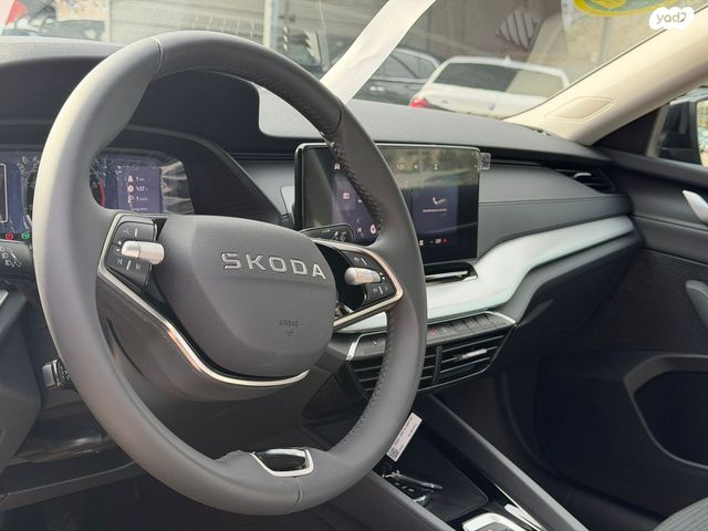 סקודה אוקטביה