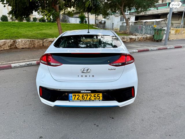 יונדאי איוניק