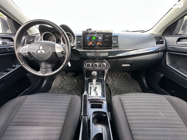 מיצובישי לנסר