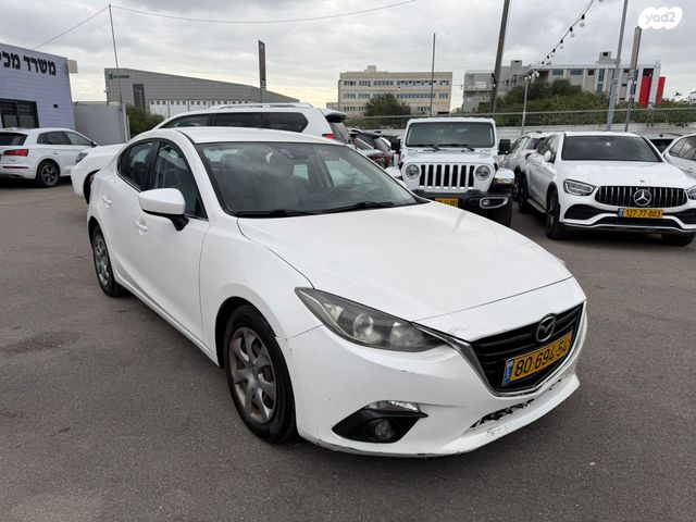 מאזדה 3