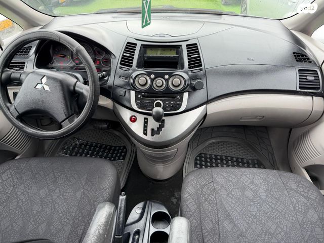 מיצובישי גרנדיס