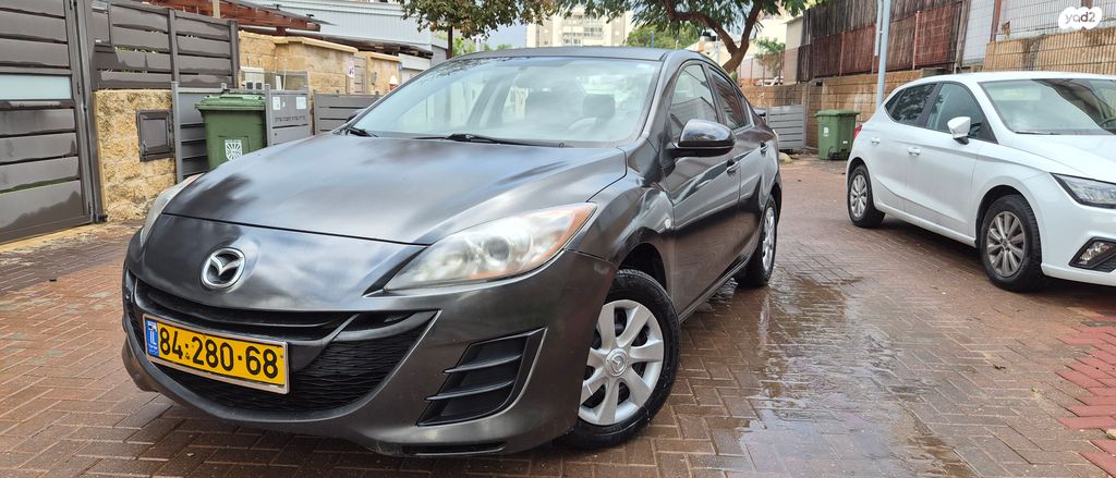 מודעת רכב מאזדה 3