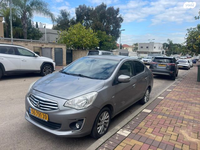 מודעת רכב מיצובישי אטראז'