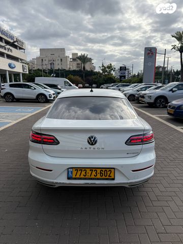 פולקסווגן ארטאון