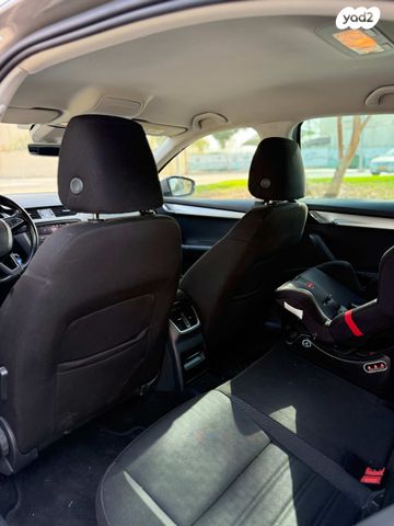 סקודה אוקטביה 