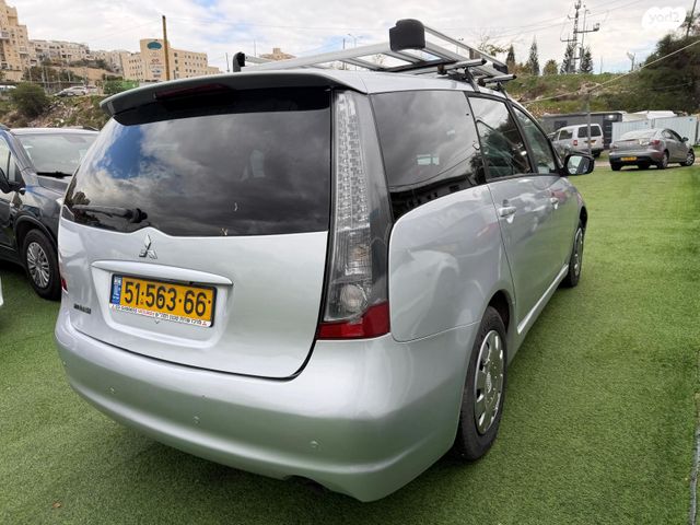 מיצובישי גרנדיס