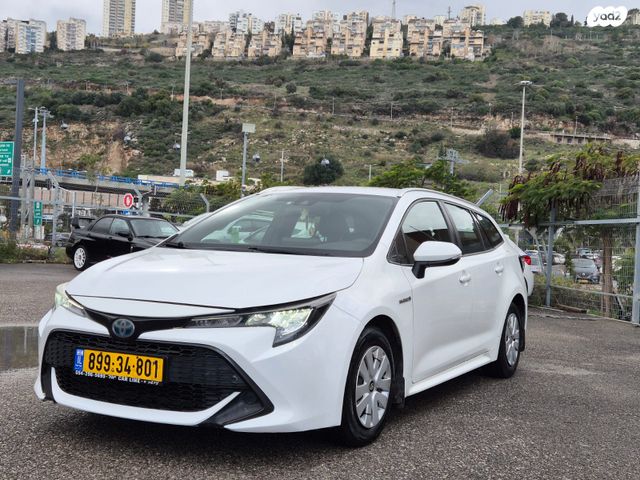 טויוטה קורולה