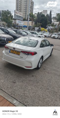 טויוטה קורולה