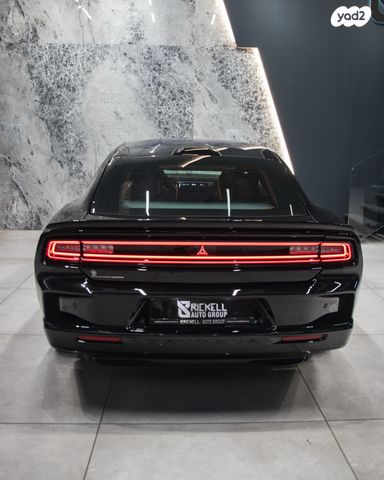 דודג' צ'ארג'ר