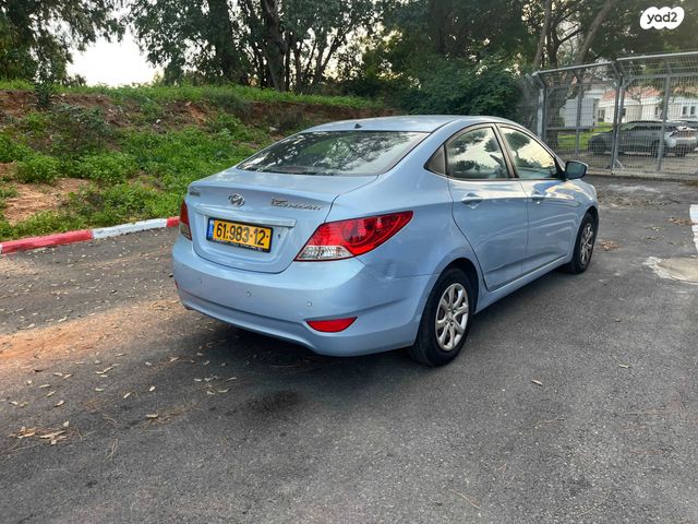 יונדאי אקסנט i25