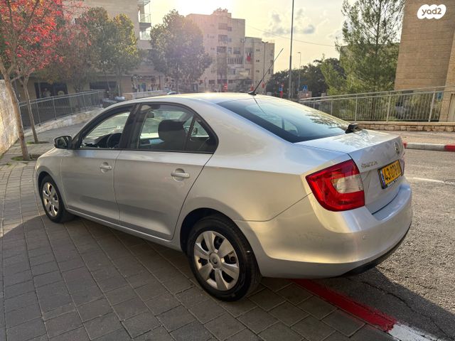 מודעת רכב סקודה ראפיד