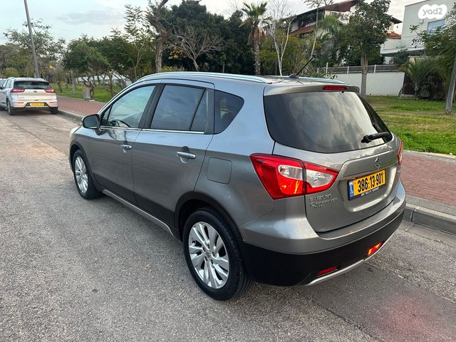 סוזוקי קרוסאובר