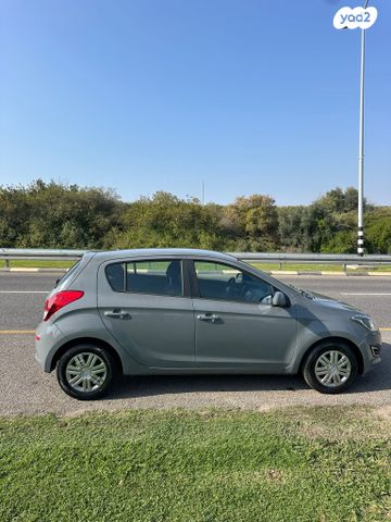 יונדאי אקסנט i25