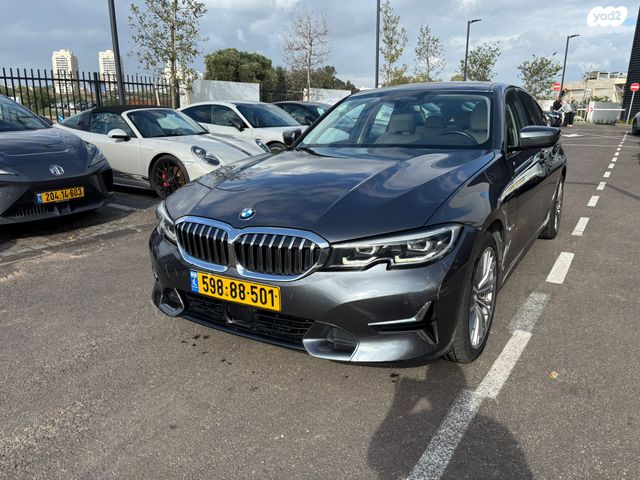 מודעת רכב ב מ וו סדרה 3