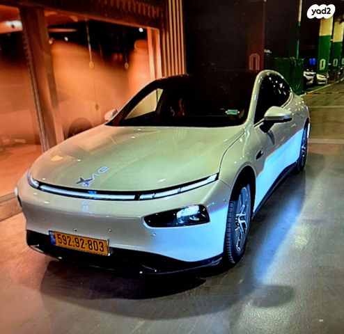 מודעת רכב אקספנג P7