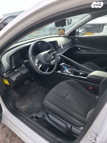 יונדאי אלנטרה